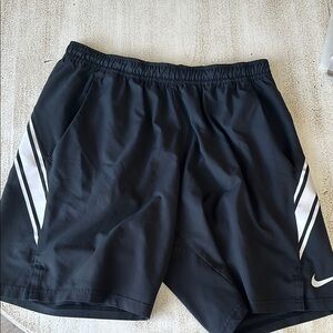 Nike Men's Black Sports/Tennis Shorts